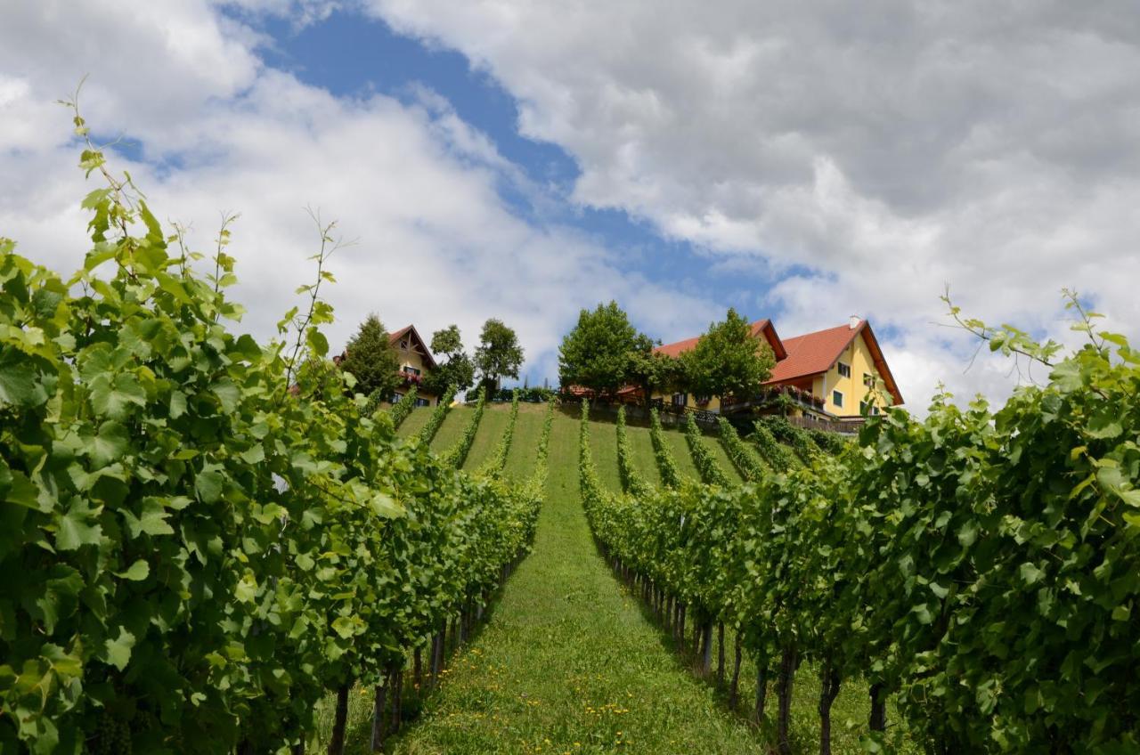 Weingut Fellner Bed & Breakfast Leutschach Exterior photo